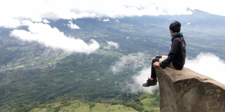 Rekomendasi 5 Tempat Wisata di Mojokerto yang Menawarkan Keindahan Alam namun Wajib Diwaspadai