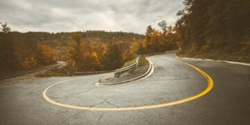 Jalur Gumilir Banyumas di Bendungan Gerak Serayu Mencekam (Unsplash)