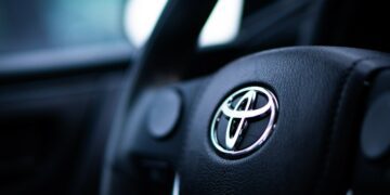Toyota Avanza Memang Pasaran, tapi Tidak Layak Dihina (Unsplash)