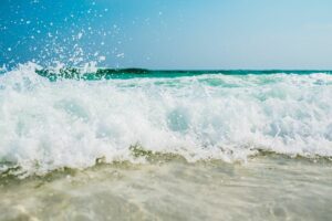 Pantai Srandil, Pantai Menawan yang Keindahannya Tertutup Cerita Gaib