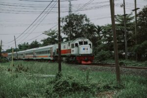Begini Rasanya Menjadi Penumpang Taksaka VIP