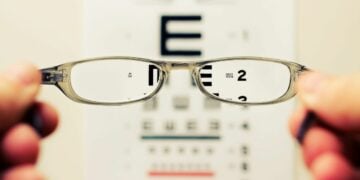 Harga Kacamata Jutaan Memang Sebanding dengan Kualitasnya, Nggak Usah Heran