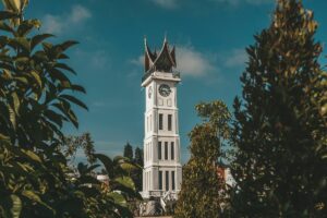 Wisata Sumatera Barat Jarang Dilirik padahal Nggak Kalah Cantik dari Bali dan Jogja