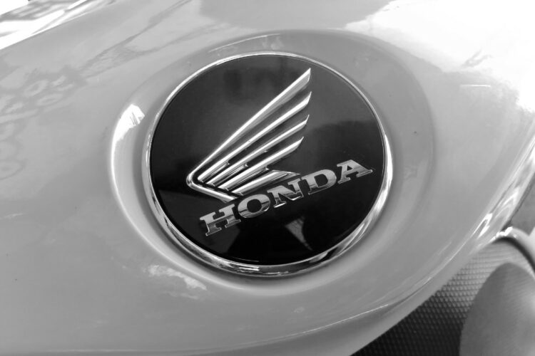Motor Honda Astrea Grand 1991 Second Ori Harganya Rp15 Juta! (Unsplash)
