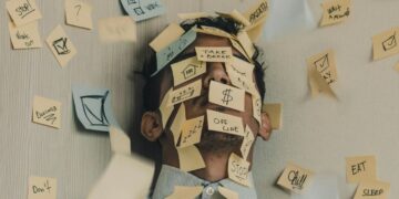 Sempro Adalah Tempatnya Mahasiswa Kritis, bukan Semata Selebrasi (Unsplash)