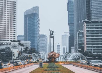 6 Hal yang Perlu Disiapkan Warga Kabupaten yang Berencana ke Jakarta Mojok.co