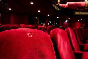 Hobi Nonton Film, Hobi yang Merepotkan bagi Warga Pekalongan