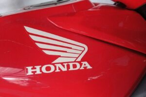 Motor Honda Revo, Sebenar-benarnya Motor Idaman: Bensin Irit, Perawatan Mudah Nggak Bikin Pailit