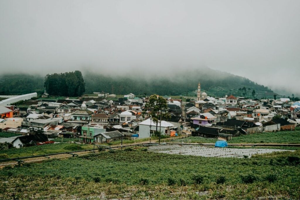 Purwokerto Tempat Healing Warga Banjarnegara yang Bosan ke Dieng Mojok.co