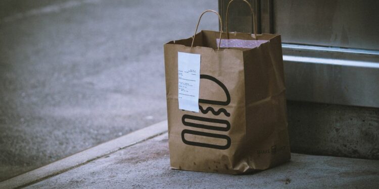 Malapetaka di Balik Promo Jajan Online, Perlu Hati-hati! Mojok.co