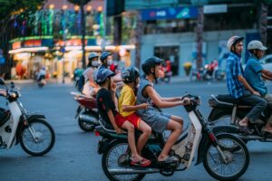 Mencuci Motor, Aktivitas Sepele yang Membuat Kendaraan Lebih Awet