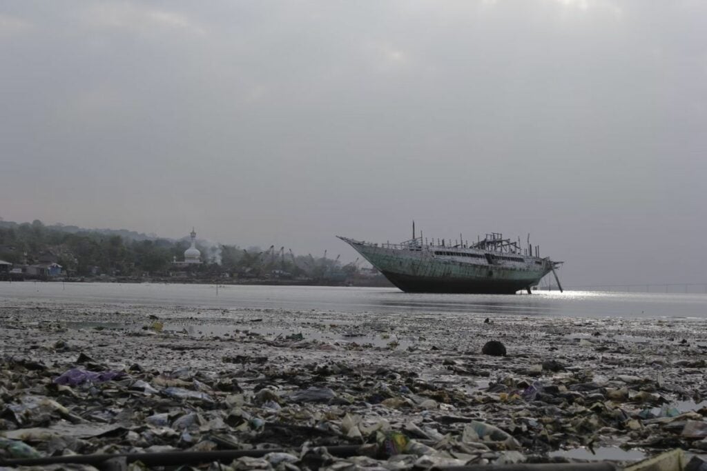 Bangkalan Madura Nggak Cocok Dijadikan Destinasi Wisata: Sebuah Peringatan sebelum Kalian Kecewa surabaya