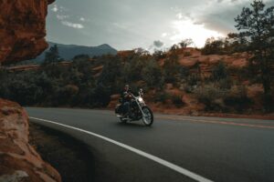 Konvoi Moge Itu Nggak Keren, Justru Mimpi Buruk bagi Pengguna Jalan Lain