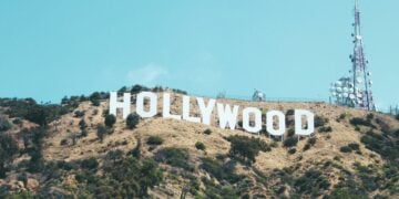 Hollywood Kulon Progo Versi “Sachet” Hollywood Amerika Serikat yang Sangat Merakyat Mojok.co