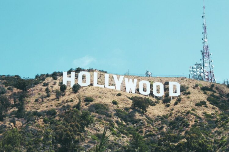 Hollywood Kulon Progo Versi “Sachet” Hollywood Amerika Serikat yang Sangat Merakyat Mojok.co