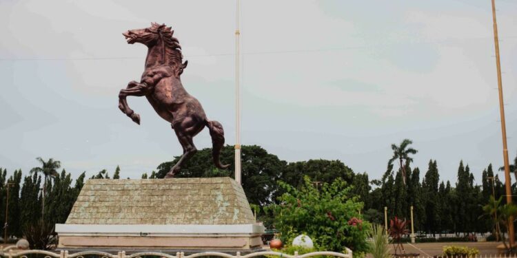 Mengenal Ampo, Camilan Khas Tuban yang Terbuat dari Tanah Liat Mojok.co
