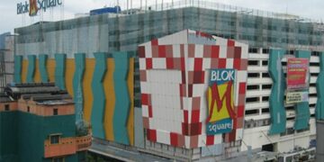 Blok M Square, Surga Mencari Kaset Pita dan Buku Murah Mojok.co