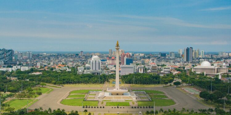 Jalan Tambak, Penghubung 3 Kota Administrasi Jakarta dengan Segudang Drama