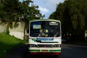 Kenangan Masa Kecil dengan Bus Sumber Kencono, Bus Berbahaya tapi Malah Pernah Menyelamatkan Hidup Saya