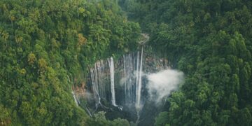 Surabaya Unggul Segalanya dari Malang kecuali Wisata Alamnya (Unsplash)