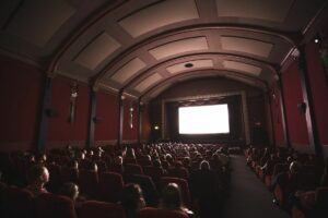 Kejayaan Bioskop Marina Tegal Tidak Bersisa, Kini Tinggal Gedung Lapuk yang Hampir Ambruk