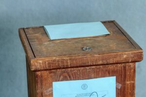 Kita Terlalu Sibuk Milih Presiden dan DPR, hingga Lupa Ada yang Namanya DPD