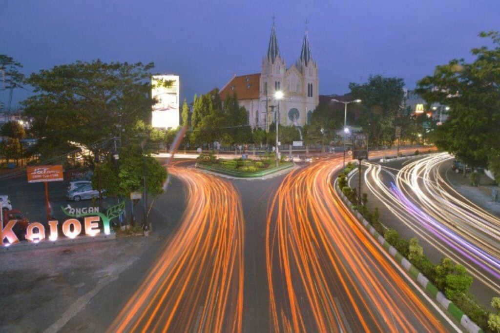 Orang-orang yang Datang ke Kayutangan Malang Itu Sebenernya Mau Main atau Nyinyirin Kinerja Wali Kota Malang, sih?