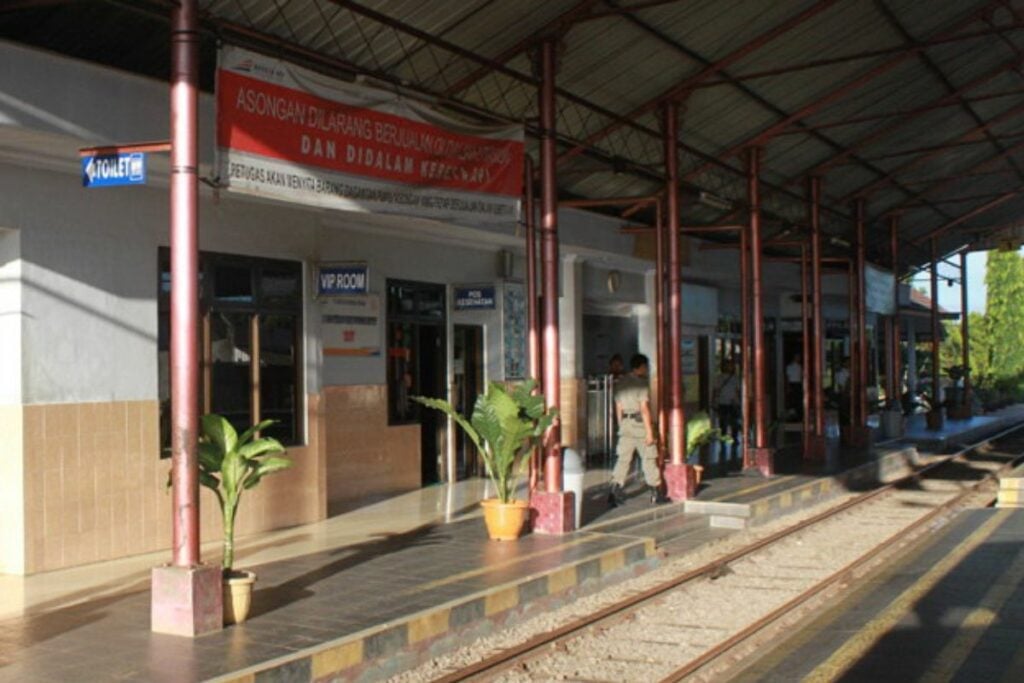 Stasiun Sidareja Cilacap, Stasiun Mungil Andalan Warga untuk Bepergian ke Luar Kota Mojok.co