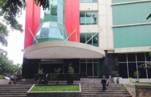 UNJ Kampus Negeri yang Nggak Ramah Pejalan Kaki, tapi Ramah ke Pengendara Mobil