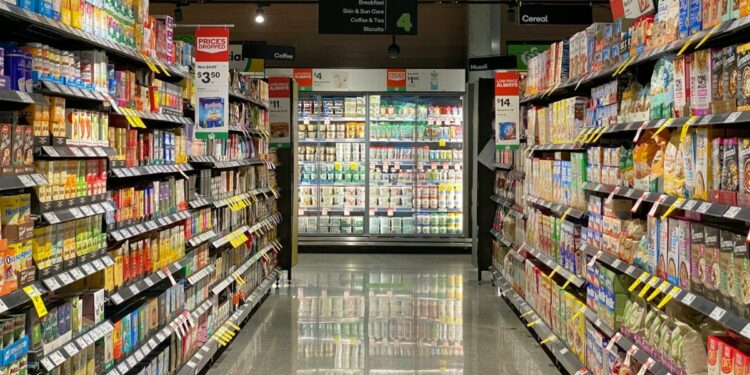 6 Jajanan Indomaret yang Nggak Boleh Dikonsumsi Anak-Anak, Jangan Sampai Kecolongan! Mojok.co