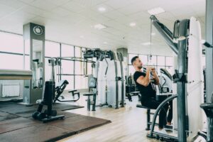 4 Aturan Tidak Tertulis Tempat Gym, Saya Terpaksa Tulis karena Banyak Member Gym yang Nggak Peka 