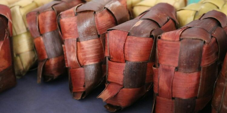 Kupat Tahu Magelang Nggak Cocok di Lidah Orang Jombang, Rasanya Terlalu Manis Mojok.co