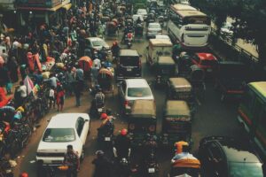 5 Jalan di Kediri yang Dirancang untuk Melatih Kesabaran, Bukan untuk Dilewati dengan Nyaman