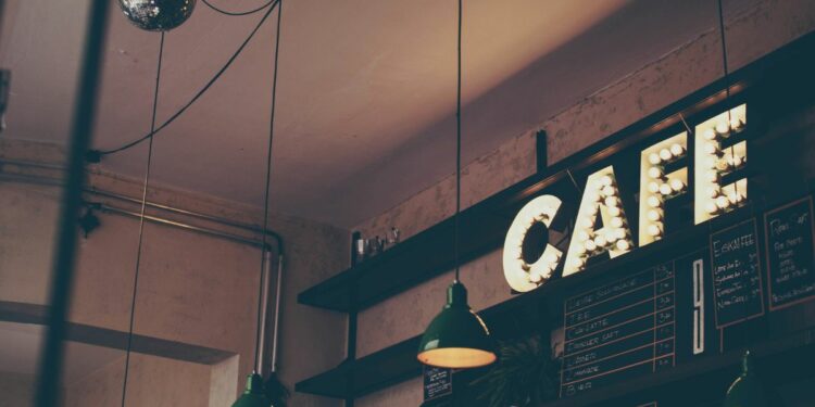 Jalan Raya Telang UTM, Jalan Seribu Kafe di Bangkalan Madura