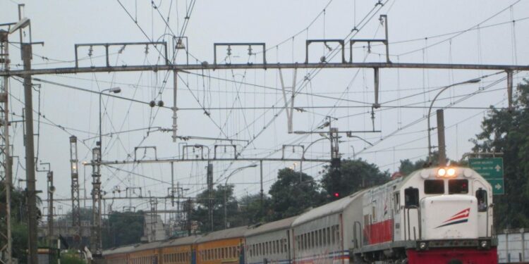 Stasiun Weleri, Satu-satunya Fasilitas Publik yang Bisa Dibanggakan dari Kabupaten Kendal