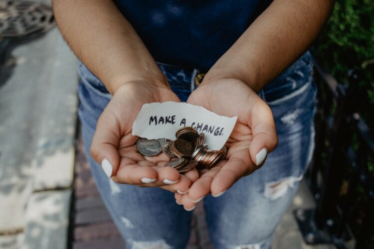 Miskin dan Lapar, tapi Mahasiswa Menolak Beasiswa Bidikmisi (Unsplash)