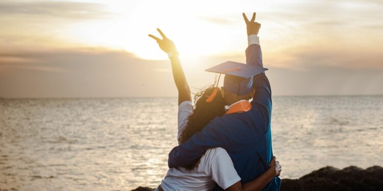 Cara Lulus Kuliah Cepat Nggak Sampai 4 Tahun untuk Mahasiswa Jogja, Dijamin Cum Laude!