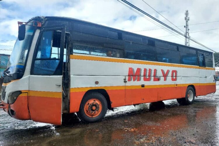 Senja Kala Bus Mulyo, Sesepuh Jalur Purwokerto-Jogja yang Kini Tinggal Menunggu Mati Mojok.co