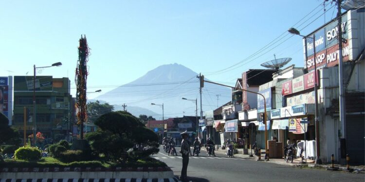 Anggapan Alun-Alun Wonosobo Sepi Bukti Pendatang Gagal Paham dengan Kehidupan Warga Setempat Mojok.co