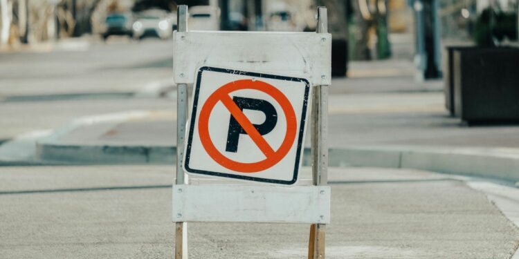Parkir Semrawut di Jalan Gatot Subroto Bukti Nyata Penataan Solo Masih Kacau