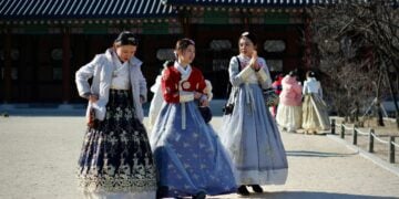 7 Drama Korea yang Bakal Bikin Rumah Produksi Bangkrut Jika Di-remake