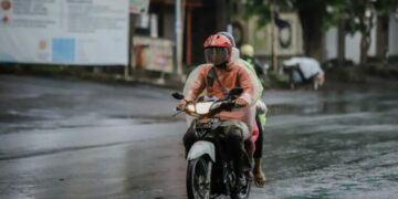 Motor Honda Revo Simbol Kemiskinan Umat Manusia (Unsplash)