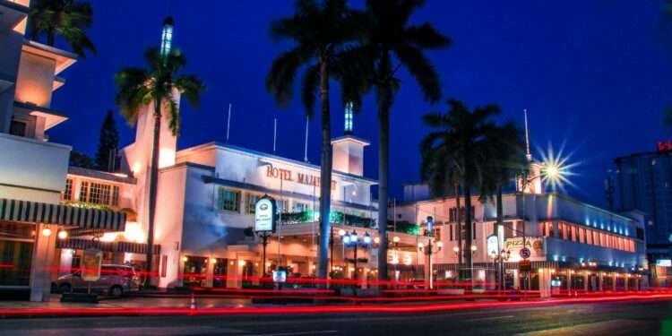 Surabaya, Tempat Tinggal Terbaik di Indonesia Hingga Kini (Unslash)
