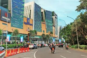 Bagi Orang Sidoarjo, Surabaya Adalah Kota yang Penuh Kenikmatan, Asal Kamu Betah Panas dan Nggak Baperan