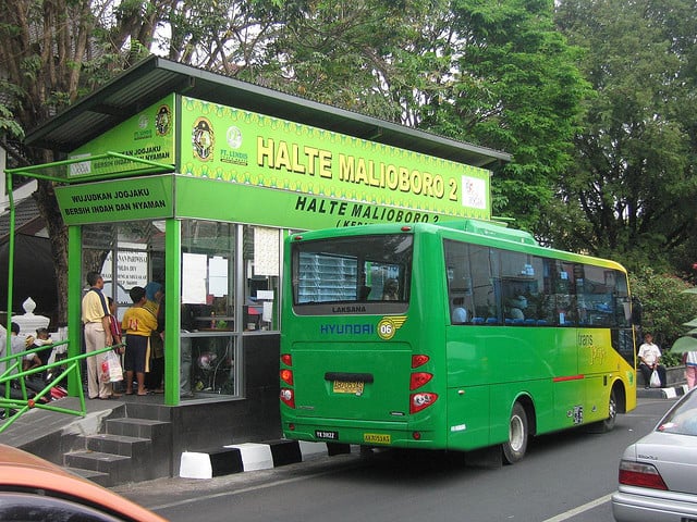 Trans Jogja di Mata Pendatang, Transportasi yang Berguna walau Awalnya Saya Kira Bus Wisata Mojok.co