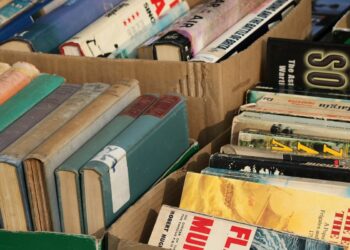 Senjakala Lapak Buku Bekas di Pasar Alun-alun Tegal: Mati Tak Ingin, Bertahan (Hampir) Tak Mungkin