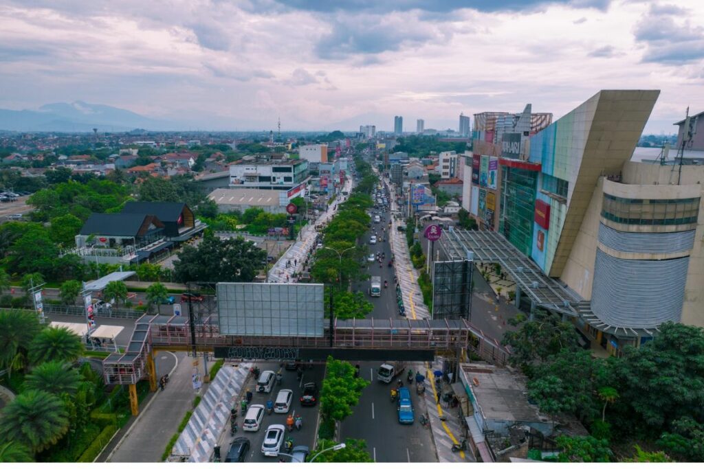 Membangun Mal Baru di Margonda Depok Cuma Bikin "Penyakit", Mending Bikin Perpustakaan Mojok.co