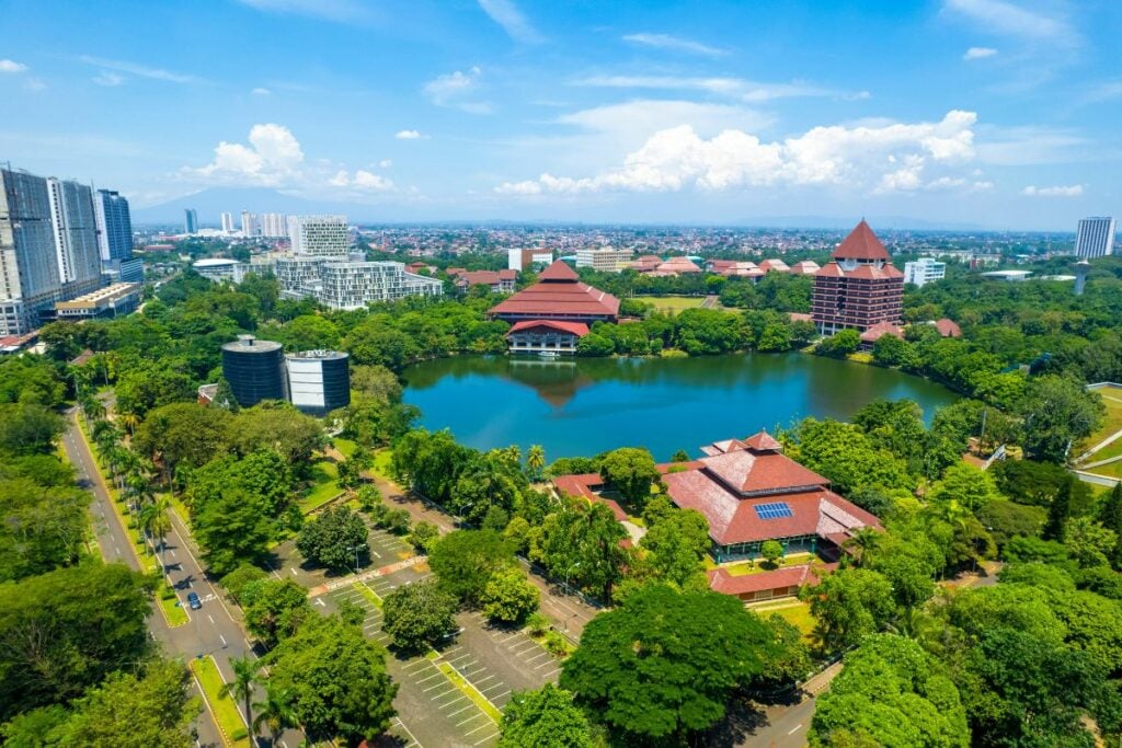 MPKT, Mata Kuliah Paling Nggak Jelas dan Bikin Mahasiswa UI Mengelus Dada