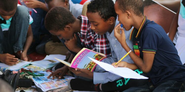 Program Pojok Baca Kelas di Sekolah Cuma Basa-Basi, Ujung-ujungnya Jadi Pojok Tidur Siswa