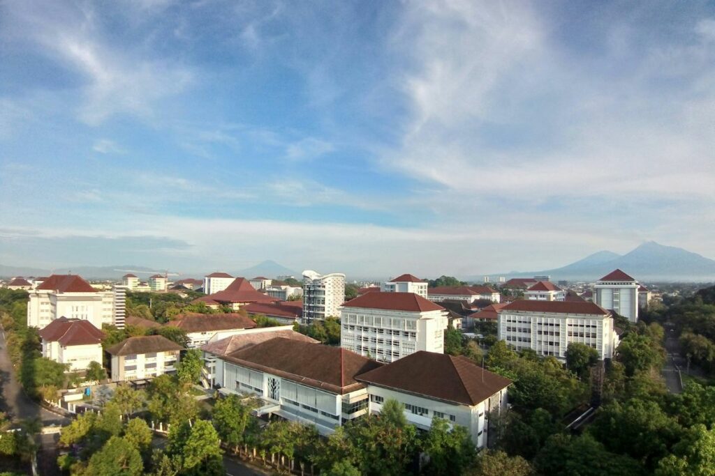 Colt Kampus (Kol Kampus), Legenda Penyelamat Mahasiswa UGM Jogja yang Hendak Berangkat Kuliah